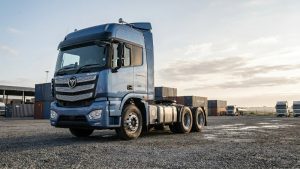 Auman truck poleview_hero_truck_environmental_portr_1