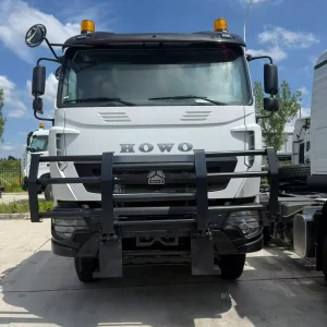 HOWO T7S 6x4 Cargo Truck Chassis (3)